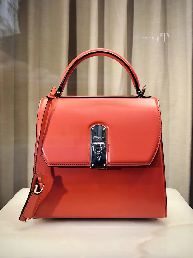 Trendy Shoes & Bags